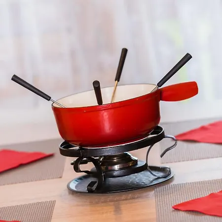 Haus Adora By Interhome סאס-אלמאגל